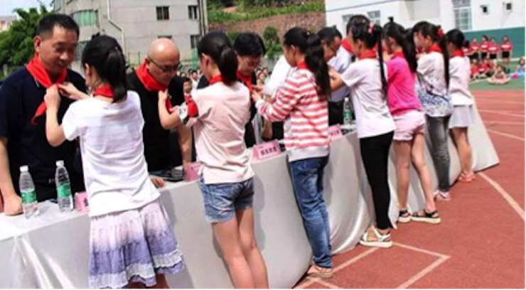 狗万乐器爱心捐赠行动在四川金堂县举办 ——与音乐牵手 随幸福成长